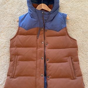 Women's Patagonia Bivy Hooded Down Vest